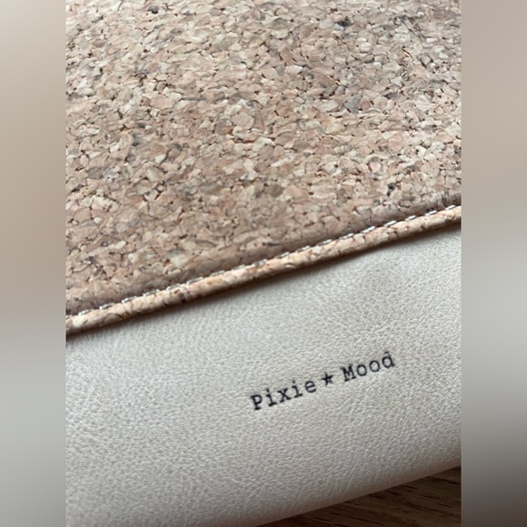 Pixie Mood Wristlet. Only used a handful of times! - Picture 3 of 5